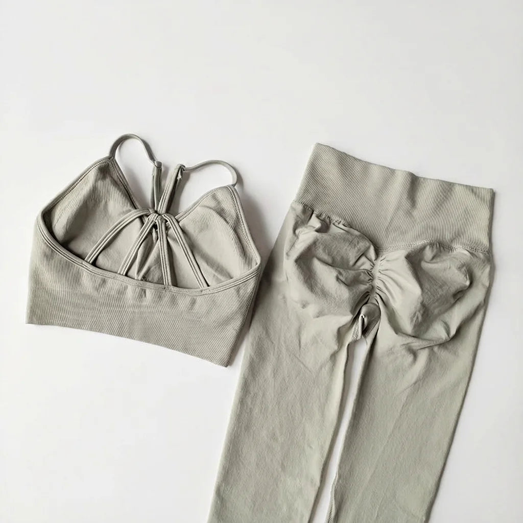 Ensemble "Aura" : Duo Legging & Brassière Sans Couture